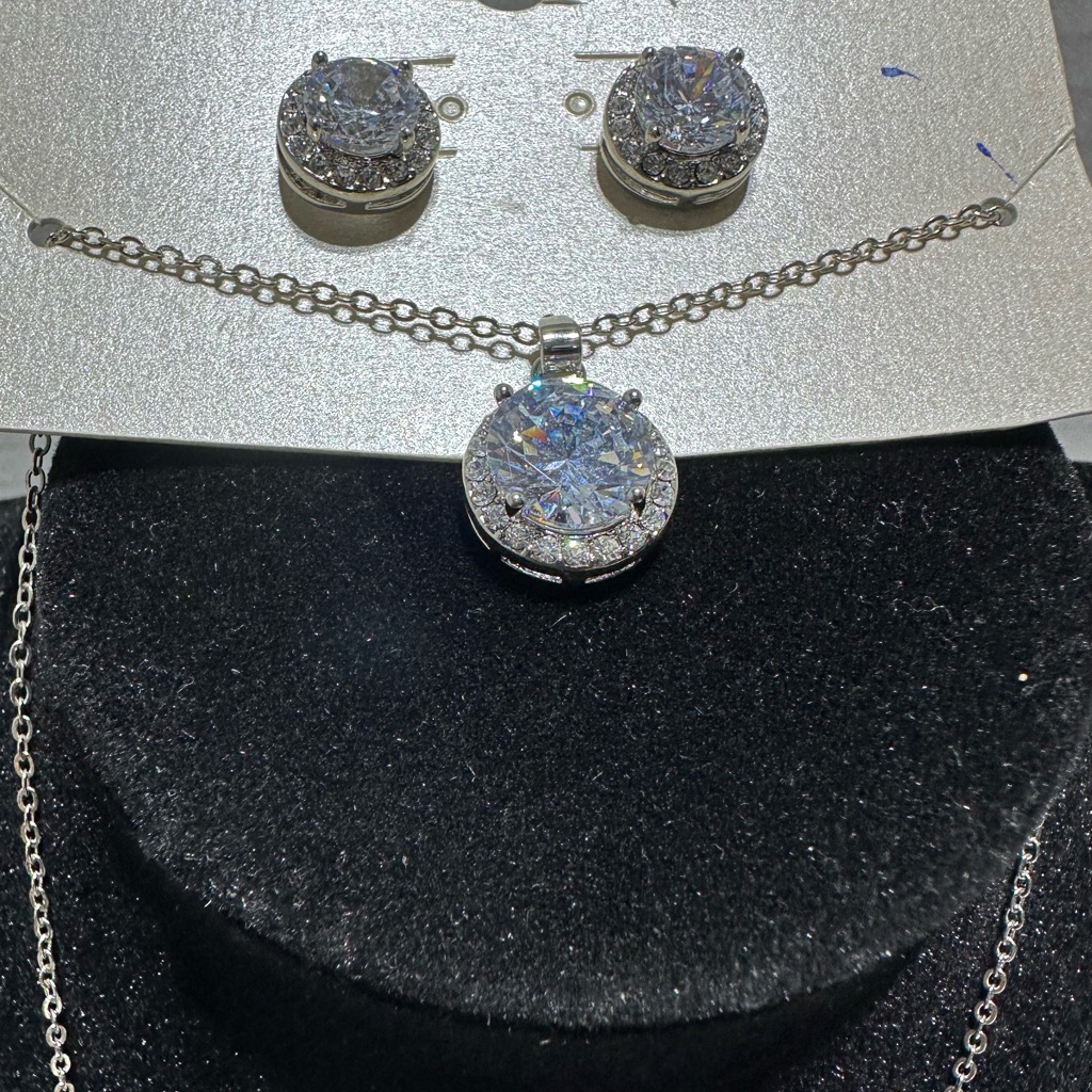 Silver Tone And Rhinestone Necklace And Earring Set